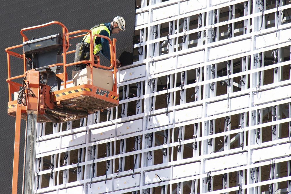 Bringing buildings out of the background